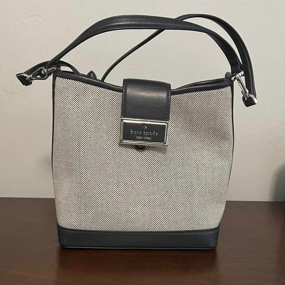 Kate Spade Navy and White Bucket Bag